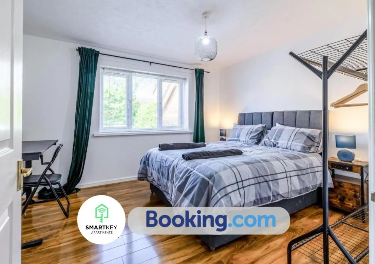 Lejlighed 2Bedroom Apt In Egham With Free Parking
